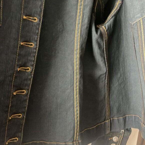 Chico’s Platinum denim jean jacket - Picture 4 of 7